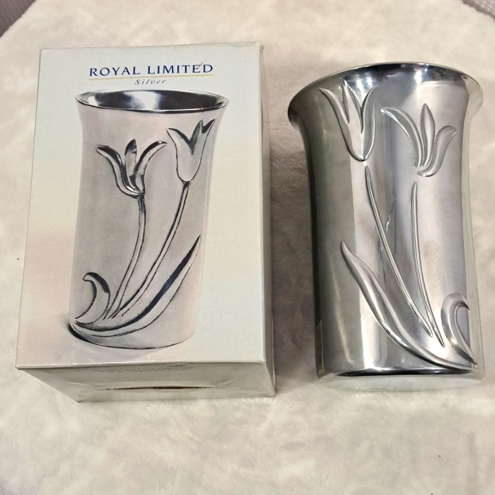 3/$25 Royal Limited Silver Tulip Wine Server